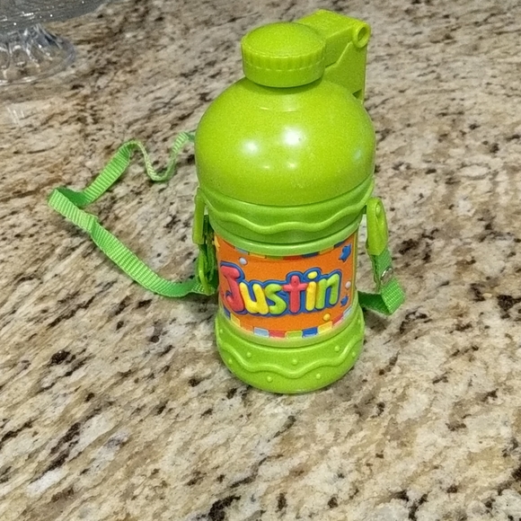 🛍️John Hinde for Toys R Us Personalized Cups-Justin - Picture 2 of 9